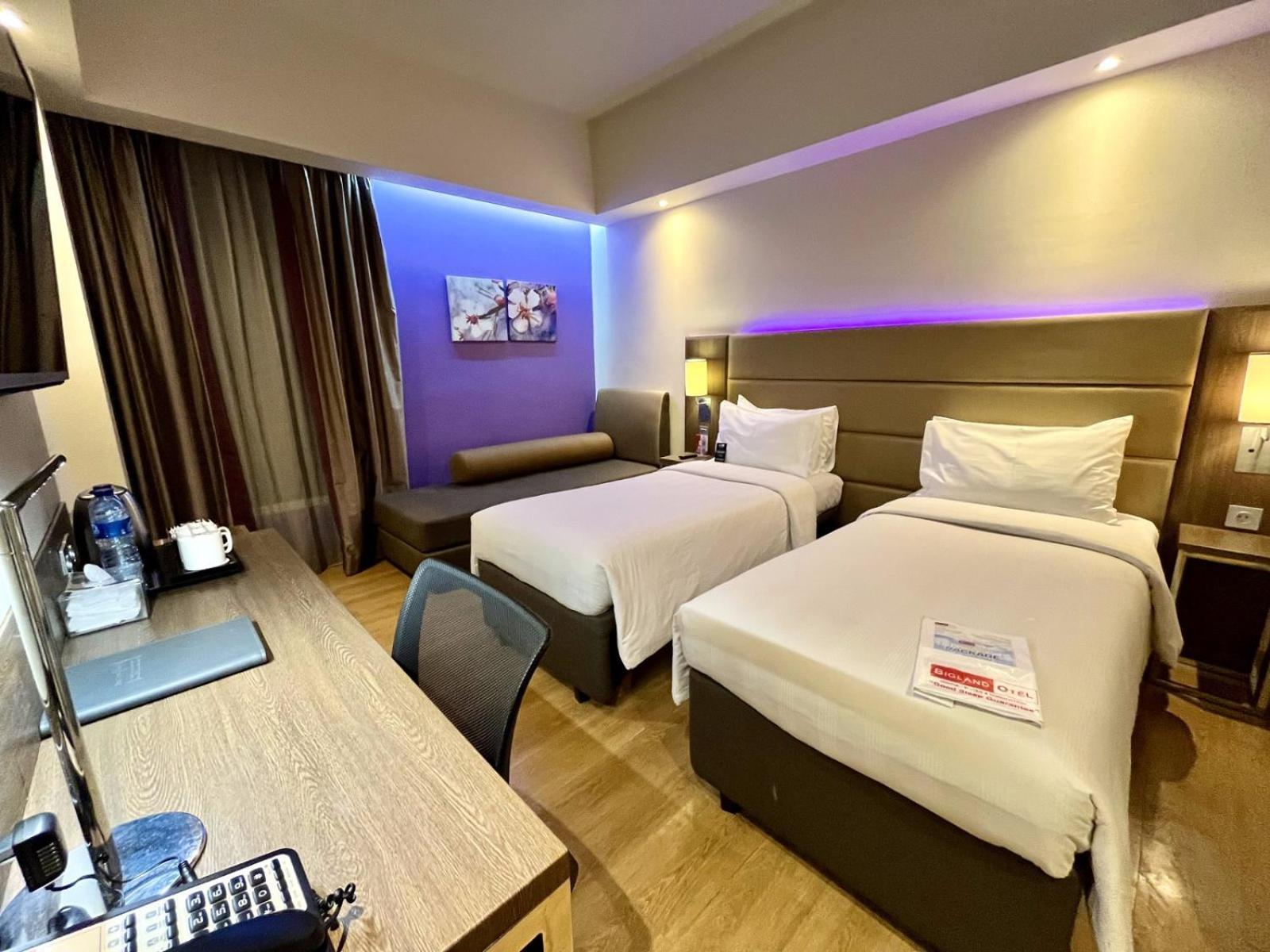 Bigland Hotel & Convention Sentul Bogor Eksteriør bilde