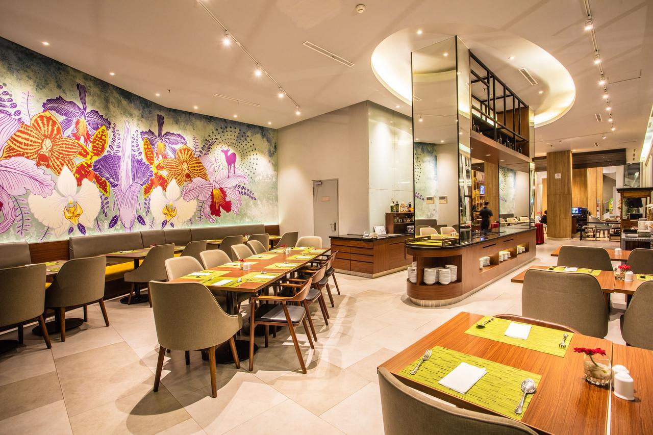 Bigland Hotel & Convention Sentul Bogor Eksteriør bilde
