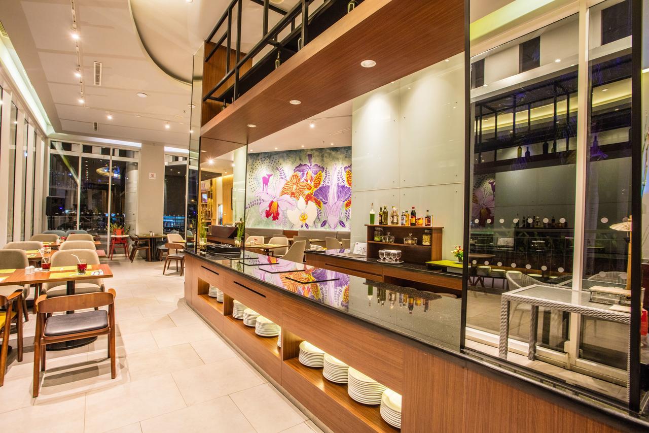 Bigland Hotel & Convention Sentul Bogor Eksteriør bilde